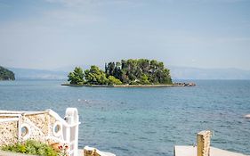 Ξενοδοχείο Ποντικονήσι